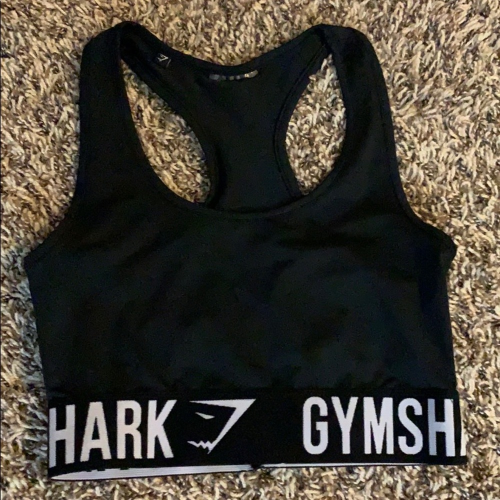 Gymshark fit sports bra size medium